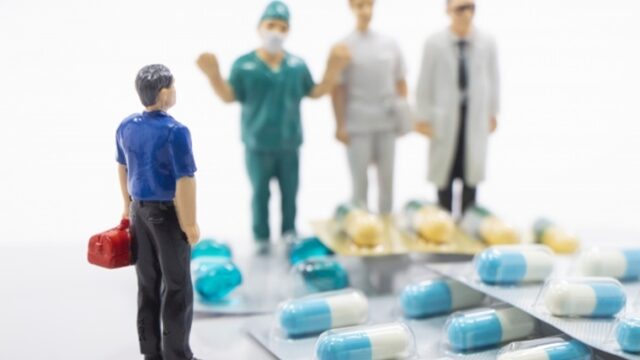 薬剤師の仕事：MR（医薬品情報担当者）に向いている人と必要な知識